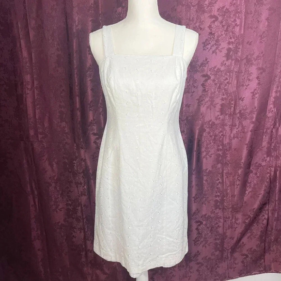 Dress Barn White Linen Dress Eyelet Floral Embroidery With Cardigan Size 6 - Picture 4 of 11